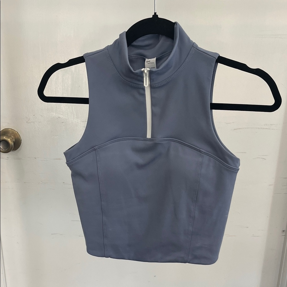 Women's Gold Hinge Sleeveless Zip-Up Top - Blue